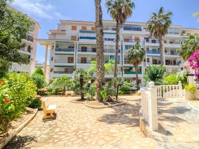 Apartamento en venta en Los Europeos, Torrevieja, Alicante