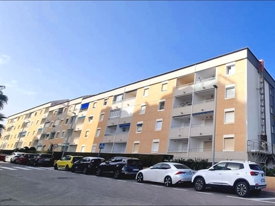 Apartamento en venta en Punta Prima, Torrevieja, Alicante