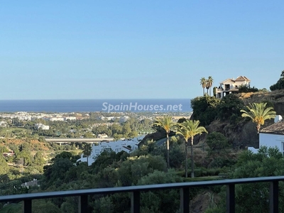 Apartment for sale in La Quinta, Benahavís