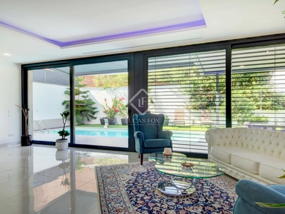 Casa / villa de 520m² con 80m² de jardín en venta en Sant Just