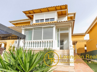 Chalet for sale in El Altet, Elche