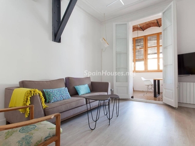 Flat to rent in Sant Antoni, Barcelona -