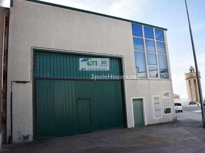 Industrial-unit to rent in Zaragoza -