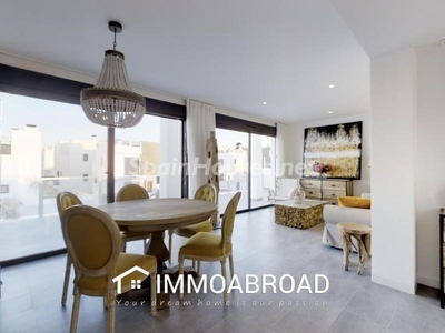 Penthouse flat for sale in Gran Vista-Olivo de Oro, Santa Pola