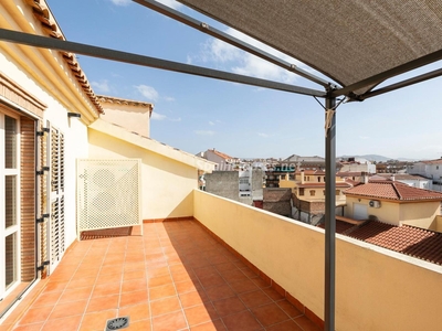 Penthouse flat for sale in Maracena