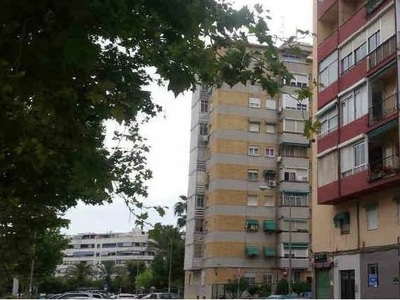 Piso en propiedad compartida en C/ Enrique Madrid, Alicante