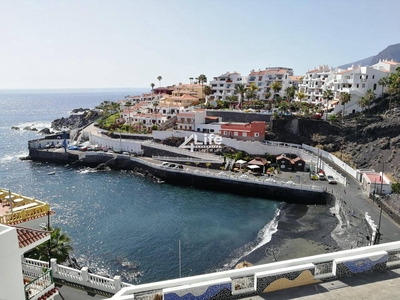 Piso en venta en Puerto Santiago, Santiago del Teide, Tenerife
