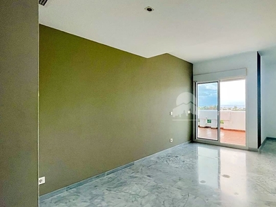 Piso en venta en Valle Romano Golf, Estepona, Málaga