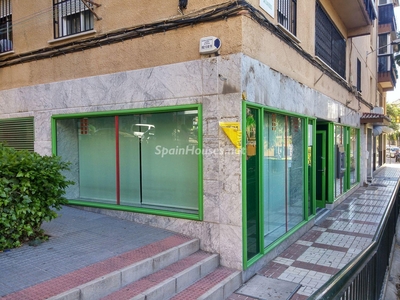 Premises for sale in Ciudad Jardín, Málaga