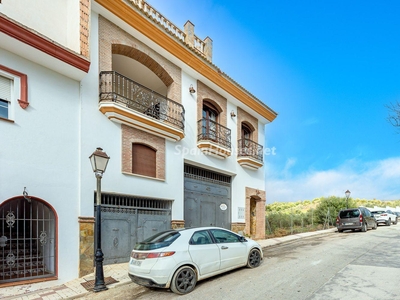 Casa adosada en venta en Guaro