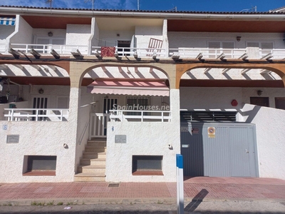 Casa adosada en venta en Torrevieja