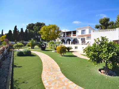 Villa for sale in Alfaz del Pi