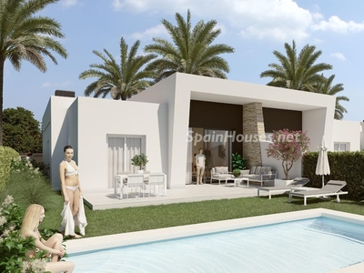 Villa en venta en Algorfa