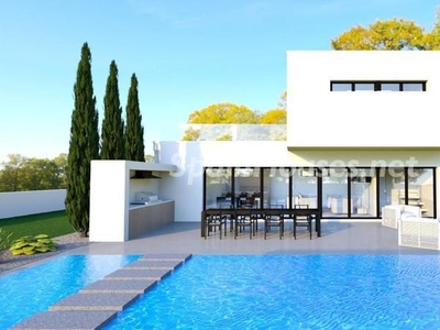 Villa for sale in Benidorm