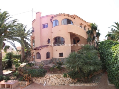 Villa for sale in Calpe