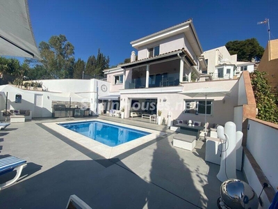 Villa en venta en Carretera de Cádiz, Málaga