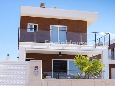 Villa for sale in Monte y Mar-Mediterraneo-Novamar, Santa Pola