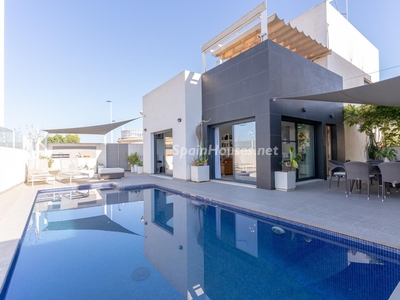 Villa en venta en Monte y Mar-Mediterraneo-Novamar, Santa Pola