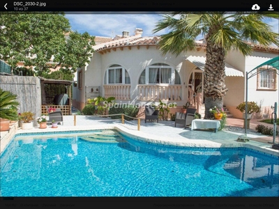 Villa for sale in Rojales