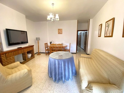 Piso en alquiler en Almendralejo de 3 habitaciones con terraza y muebles