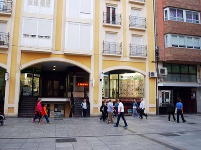 Local comercial Palencia Ref. 89884585 - Indomio.es