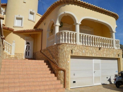 Venta Casa unifamiliar Calp. Con terraza 350 m²