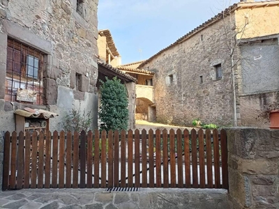 Venta Casa unifamiliar en Calle ANTIC Sant Boi de Lluçanès. A reformar 326 m²