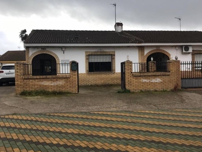 Venta Casa unifamiliar en Veredon De Los Frailes Córdoba. Con terraza 146 m²