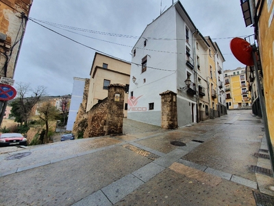 Venta de casa en casco histórico (Cuenca)