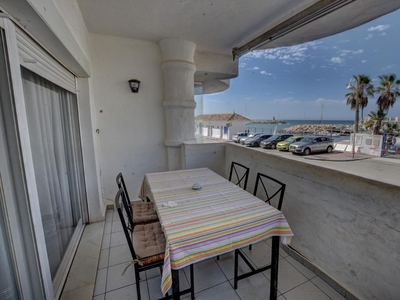 Apartamento en venta en Benalmadena Costa, Benalmádena, Málaga