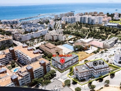 Apartamento en venta en Huerta Nueva, Estepona, Málaga