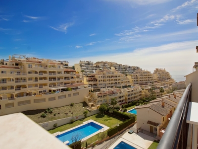 Apartamento en venta en Torrequebrada, Benalmádena, Málaga