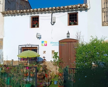 Casa en venta en Arboleas, Almería