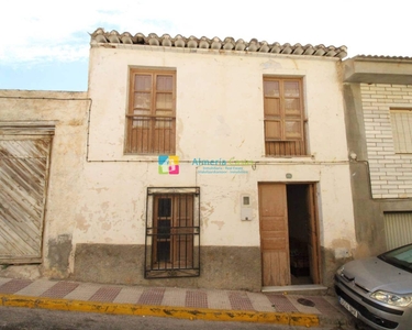 Casa en venta en Cantoria, Almería