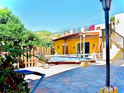 Chalet en venta en Granadilla de Abona, Tenerife