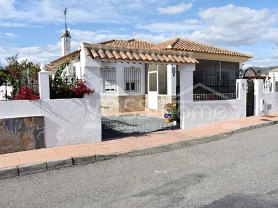 Chalet en venta en Zurgena, Almería