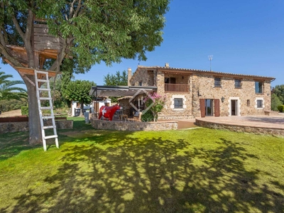 Finca/Casa Rural en venta en Estanyol, Bescanó, Girona