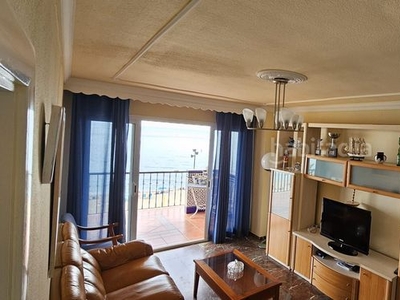 Alquiler apartamento en paseo marítimo del rey de españa apartamento con 2 habitaciones amueblado con ascensor, calefacción y vistas al mar en Fuengirola