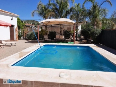 Alquiler casa piscina Lucena