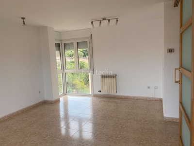 Alquiler piso comfortable piso de 3 hab a pericot en Girona