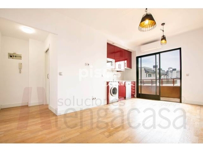 Apartamento en alquiler en Calle del Pilar de Zaragoza, cerca de Calle de Juan de la Hoz