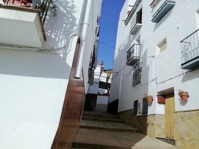 Casa de Pueblo en Venta en Árchez, Málaga