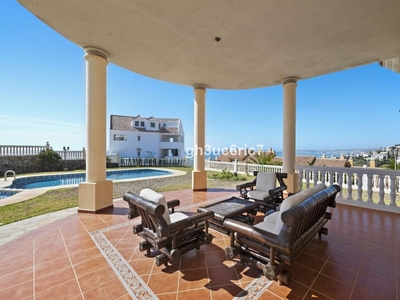 Chalet en venta en Benalmádena, Málaga