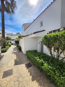 Pareado en venta en Marbella, Málaga