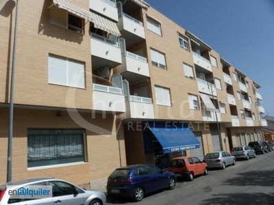 Se alquila apartamento en Los Montesinos, Alicante