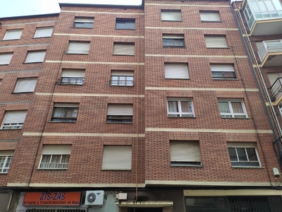 Venta de piso con terraza en Ponferrada, Centro