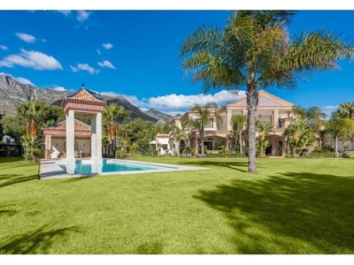 Villa de Lujo en Venta en Marbella, Málaga