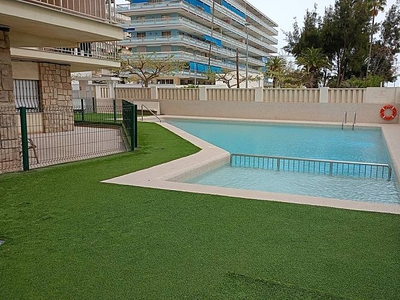 Apartamento para 6 personas a 75 m de la playa