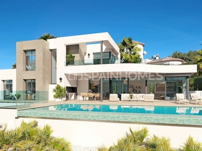Elegante Villa Independiente Cerca de la Playa en Calpe Alicante