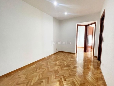 Alquiler piso en Pacífico Madrid
